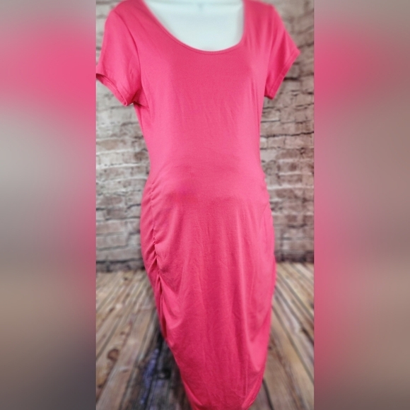 5/$25 Old Navy maternity midi dress size small - Picture 1 of 7